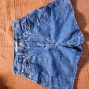 Madewell the Momjean short size 24
